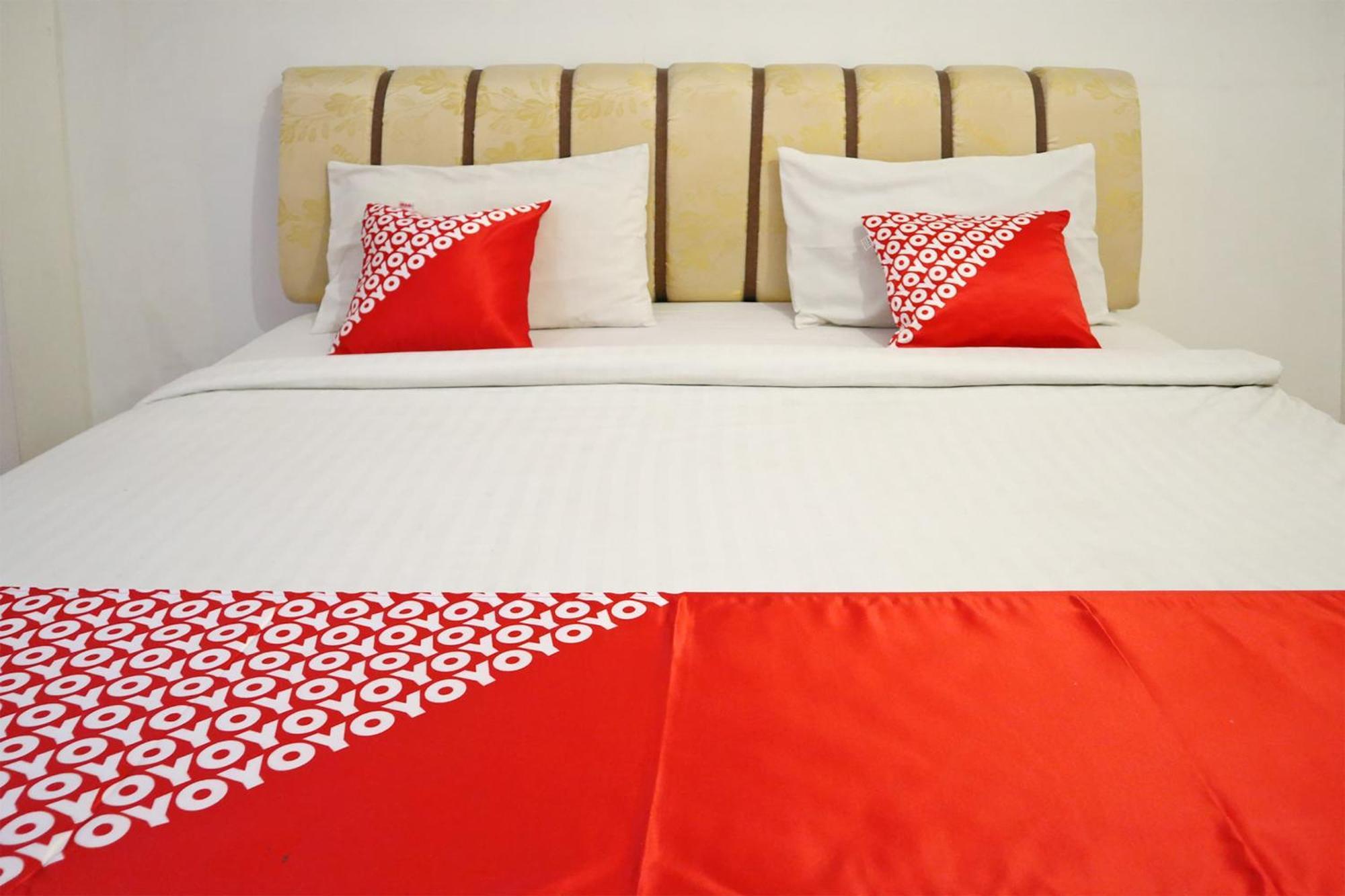 Oyo 1673 M Authentic Kost Man Hotel Padang  Ngoại thất bức ảnh
